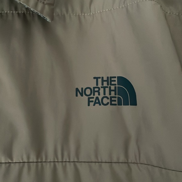 North Face Men’s Reversible Coat - Picture 2 of 5